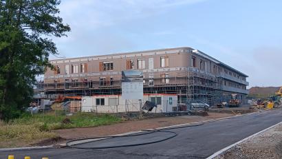 Archivbild: as
Auf der Baustelle der neuen Realschule in Kemnath wird mit Hochdruck gearbeitet.