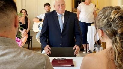 Bild: Gerhard Götz
Der Gutenecker Bürgermeister Johann Wilhelm ist ein gefragter Standesbeamter.