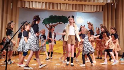 Bild: Kinder- und Jugendchor Leonberg/exb
Für das Musical hatten die Kinder und Jugendlichen seit Ostern geprobt.