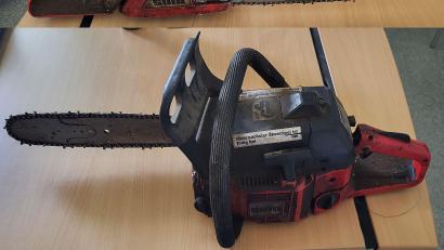 Bild: Polizeiinspektion Waldsassen/exb
Die Polizei sucht den Besitzer dieser Kettensäge.