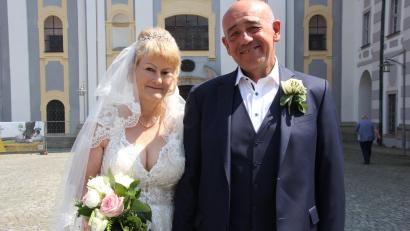 Bild: kro
Ilona Müller und Thomas Fritsch gaben sich in Waldsassen das Jawort.