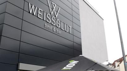 Bild: Petra Hartl
Das Weissglut in Amberg hat seit 1. August geschlossen, den Mitarbeitern musste gekündigt werden. Eine Lösung für das Burger-Restaurant an der Regensburger Straße ist noch nicht in Sicht.