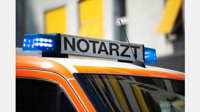 Symbolbild: Lisa Ducret
Zwischen Kallmünz und Dallackenried (Landkreis Regensburg) kam eine Frau bei einem Unfall ums Leben.