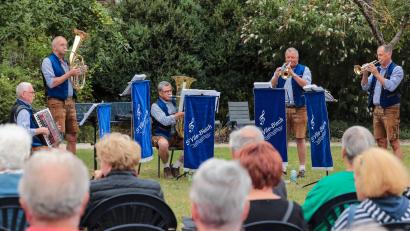 Bild: Wolfgang Steinbacher
S´Vils-blech bei der Serenade am vergangenen Sonntag im Maltesergarten.