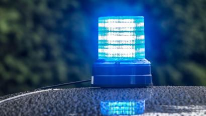 Bild: Armin Weigel/dpa
Die Polizei sucht Unbekannte wegen einer Sachbeschädigung in Windischeschenbach.