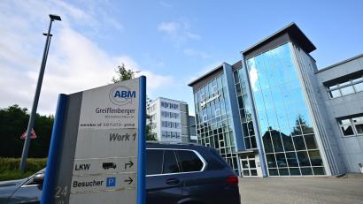 Archivbild: Florian Miedl/fph
Hinter den Kulissen von ABM Greiffenberger brodelt es derzeit gewaltig. Jetzt bezieht der Betriebsrat Stellung.