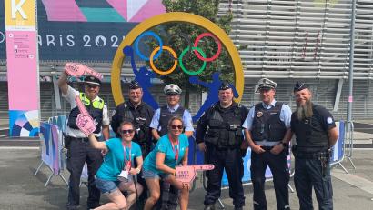 Bild: tok
Der Neustädter Polizist Thomas Kreuzer geht bei den Olympischen Spielen in Frankreich zusammen mit Kollegen aus Baden-Württemberg, Frankreich, Belgien und Spanien in Lille vor dem Stadion auf Streife.