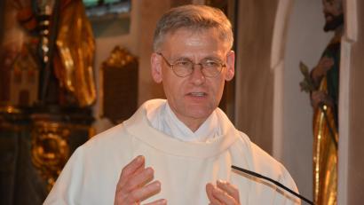 Archivbild: jr
Professor Dr. Wolfgang Vogl predigt beim Resl-Gebetstag.