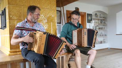Bild: Eva Grönninger/exb
Die Harmonika steht am Sonntag, 27. August, im Freilandmuseum Oberpfalz im Fokus.