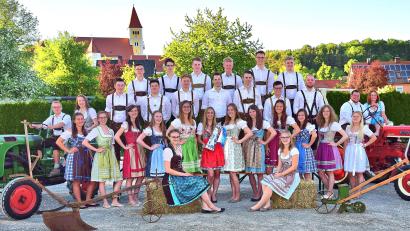 Bild: no
Wochenlang haben sich die Moila und Boum bei regelmäßigen Proben im Feuerwehrhaus auf das Baumaustanzen vorbereitet.