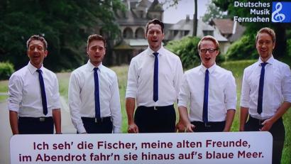 Bild: mmj
Auch das Meer besingt Stephan Schlögl (Zweiter von rechts) mit den "Stimmen der Berge"