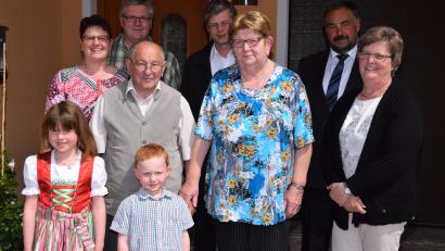 Bild: Pflaum, Tanja [FLA] (josef-tanja-pflaum@t-online.de)
Georg und Maria Müller feierten am Pfingstsonntag goldene Hochzeit