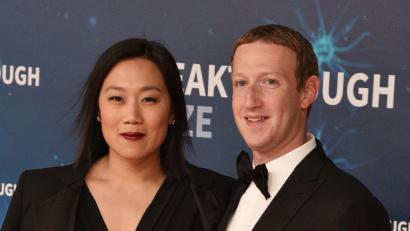 Bild: Imagespace/ZUMA Wire/dpa
Mark Zuckerberg hat seine Ehefrau Priscilla als Statue verewigen lassen. (Archivbild)