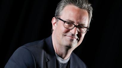 Bild: Brian Ach/AP/dpa
Bekannt als Chandler in „Friends“: Matthew Perry