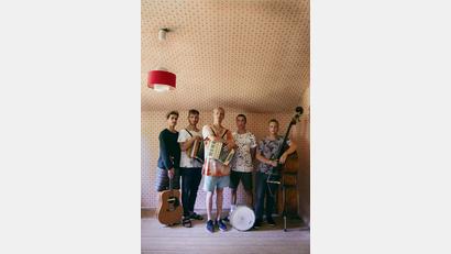 Bild: Matthias Wolf/exb
Die Band Widersacher aller Liedermacher ist in Windischeschenbach zu hören.