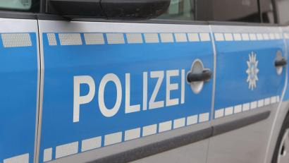 Symbolbild: Bodo Schackow/dpa
Ein 73-jähriger Geschädigte stellte bei der Polizei Marktredwitz Strafantrag gegen seinen Nachbarn.