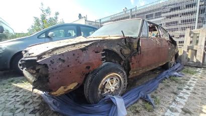 Bild: Krupp/exb
Löcher in der Karosserie, Rost überall. So sieht der Audi aus dem Tännesberger Pfreimdstausee derzeit aus.