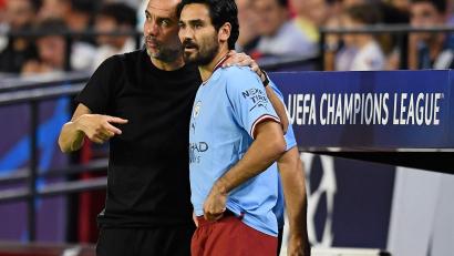 Bild: Jose Breton/AP/dpa
Pep Guardiola (l) und Ilkay Gündogan: Bald wieder in einem Team?