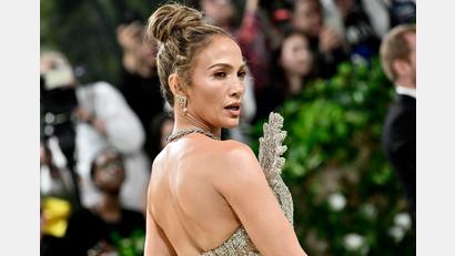 Bild: Evan Agostini/Invision/AP/dpa
Jennifer Lopez lässt sich von Ben Affleck scheiden. (Archivbild)