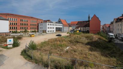 Bild: Wolfgang Steinbacher
Das Bürgerspitalareal in Amberg hat seit dem Bürgerentscheid 2021 für viel Zoff gesorgt. Im Ferienausschuss äußerte sich Oberbürgermeister Michael Cerny zu den jüngsten Vorwürfen.