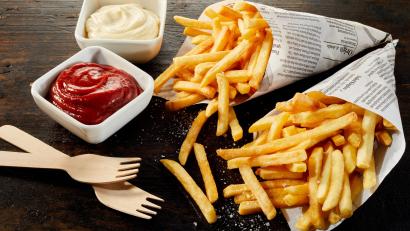 Bild: exclusive-design - stock.adobe.com
Pommes machen uns nicht nur satt und zufrieden, sondern erinnern uns oft auch an unbeschwerte Kindheitstage.