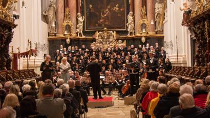 Archivbild: Katholische Kirchenstiftung Waldsassen/exb
Großes Herbstkonzert mit dem Chor der Basilika Waldsassen, dem Chor Rastislav Blansko und dem Orchester Czech Virtuosi.