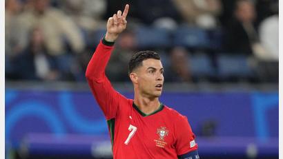 Bild: Soeren Stache/dpa
Wie lange noch im Nationalteam? Portugals Superstar Cristiano Ronaldo.