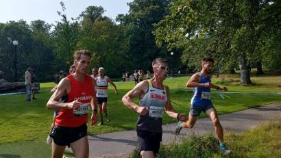 Bild: ton
Marco Benz (Mitte) von der Skivereinigung wurde mit der deutschen Crosslauf-Mannschaft Weltmeister.