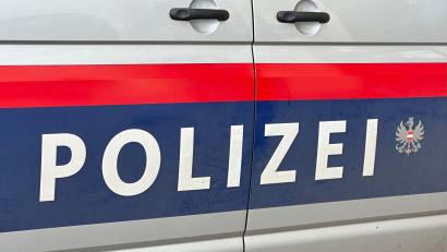 Symbolbild: Matthias Röder/dpa
Die Familie des Wanderers setzte eine Suchaktion in Gang.