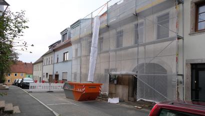 Bild: le
Die Totalsperrung des Straßenteilstücks auf dem Judenberg.