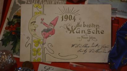 Bild: jr
Auch diese Neujahrskarte aus dem Jahr 1904 ist bei der Ausstellung zu sehen.