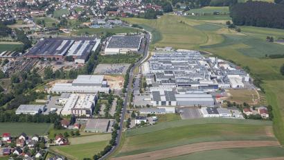 Bild: Thilo Hierstetter
In der Eisenhämmerstraße stellten die Planer ein großes Potenzial an industrieller Abwärme fest. Hier biete sich die Verwertung in einem Wärmenetz an, eventuell auch die zusätzliche Abwärmenutzung der Kläranlage.