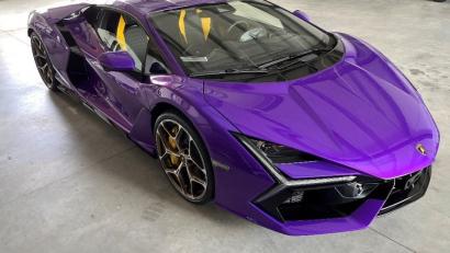 Bild: GPI Waidhaus
Der Lamborghini wurde wegen fehlender und gefälschter Dokumente sichergestellt.