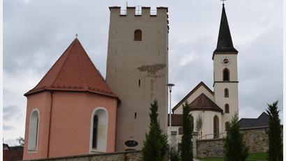 Bild: bnr
Sachsenturm und Versöhnungskapelle in Trausnitz sind am Sonntag geöffnet.