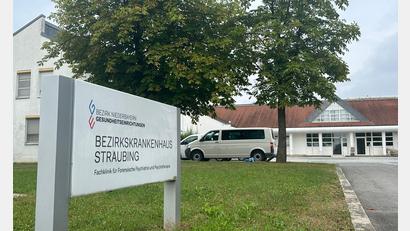 Bild: Ute Wessels/dpa
Vier Männer sind am 17. August im niederbayerischen Straubing aus einer geschlossenen Klinik entflohen - nun wurden auch die letzten beiden wieder gefasst.