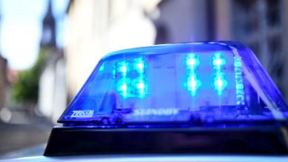 Bild: Patrick Seeger/dpa
Die Vermisste wurde wohlbehalten gefunden.