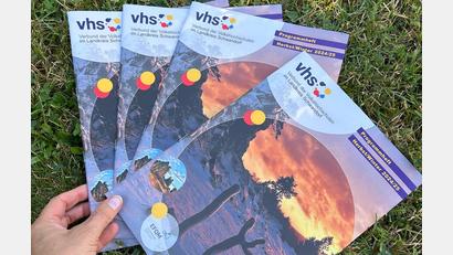 Bild: Tanja Ficht/exb
Die VHS Nabburg hat ihr neues Programmheft vorgelegt.