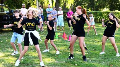 Bild: gf
Hip-Hop von Aktiven aus dem Tanzstudio Emotion Dance gehörte zum Stadtteilfest dazu und sorgte für viel gute Laune.