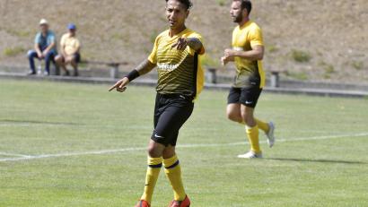 Bild: Hubert Ziegler
Akram Abdel-Haq ist zurück als Spielertrainer der SG Seugast/Schlicht II. Nach einem durchwachsenen Saisonstart setzt der Kreisklassist nun wieder auf den 44-Jährigen, der mit der SG in der Saison 2021/22 in die Kreisliga aufgestiegen war.