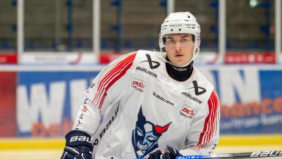 Bild: Christian Kaminsky/exb
Stürmer Viktor Buchner ist diese Woche bei den Blue Devils Weiden als Probespieler zu Gast.