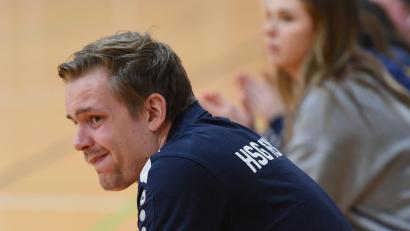 Bild: ham
HSG-Trainer Niklas Deml und seine Damen starten in die BOL-Saison.