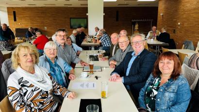 Bild: Maria Meier/exb
Die "Falkenauer" trafen sich im Konrad-Max-Kunz-Saal der Oberpfalzhalle.