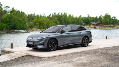 Bild: Volkswagen AG/dpa
Langgestreckt? Optisch vielleicht, doch der Tourer ist genauso lang wie die Limousine.