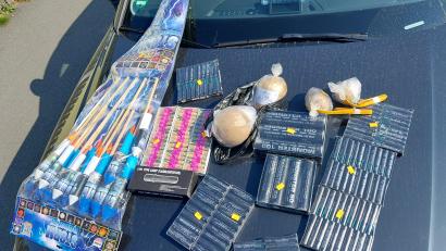 Bild: Bundespolizei Waidhaus/exb
Die Bundespolizei Waidhaus stellte in Waldsassen sieben Kilogramm Pyrotechnik sicher.