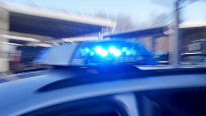 Symbolbild: Marcus Brandt/dpa
Die Eschenbacher Polizei sucht nach einem Jungen, der am Donnerstag mit seinem Rad gestürzt ist.