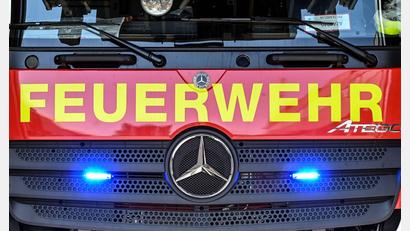 Symbolbild: Uli Deck/dpa
Die Feuerwehr rückte am Freitagabend in den Weidener Stadtteil Stockerhut aus.