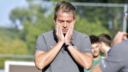 Bild: Hubert Ziegler
Gezeichnet nach dem 1:5 gegen Fortuna Regensburg: Kai Hempel ist nicht mehr Trainer der DJK Gebenbach.