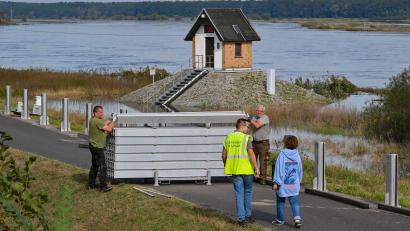 Bild: Patrick Pleul/dpa
In Ratzdorf ist heute mit Hochwasser-Alarmstufe 4 zu rechnen.