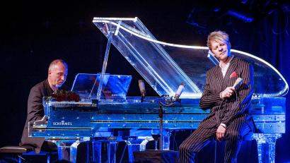 Bild: Udo Wide/exb
Sänger Markus Engelstaedter und Pianist Bernd Meyer ehren den legendären Udo Jürgens.