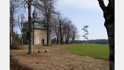 Bild: do
Das Umfeld des Thurndorfer Kalvarienberges (unser Bild) muss eine Tabu-Zone für Windräder bleiben. Für die Thurndorfer ist diese Forderung unverzichtbar.